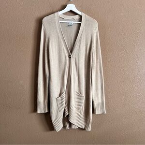 Chico’s One Button Oversized Beige Cardigan Sweater Size 1 or Medium